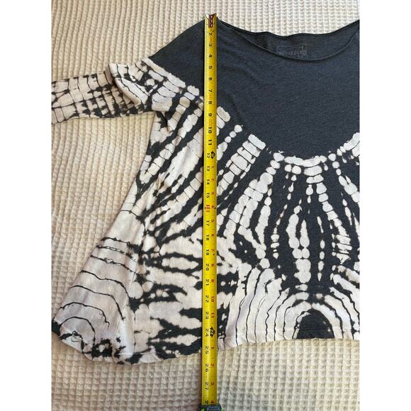 Free People We The Free 3/4 Sleeve Gray & White Tie Dye  Relaxed Fit Tee Size XS - Picture 9 of 9